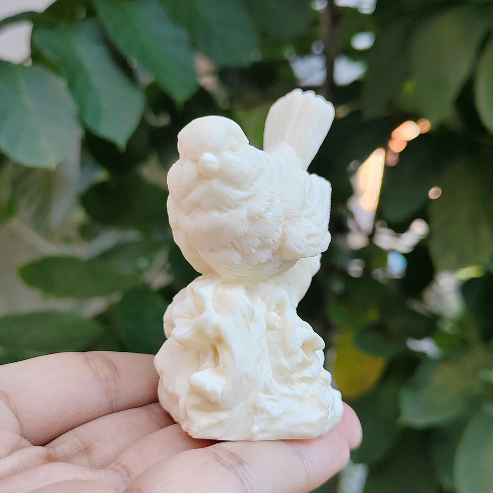 3.1 Inch White Resin Bird Sculpture, Realistic Style, Natural Theme, Suitable for Indoor Decorations, Tabletop Decorations, Fireplace, Bedroom, Centerpiece, Back-To-School Season Gift, Valentine's Day Gift