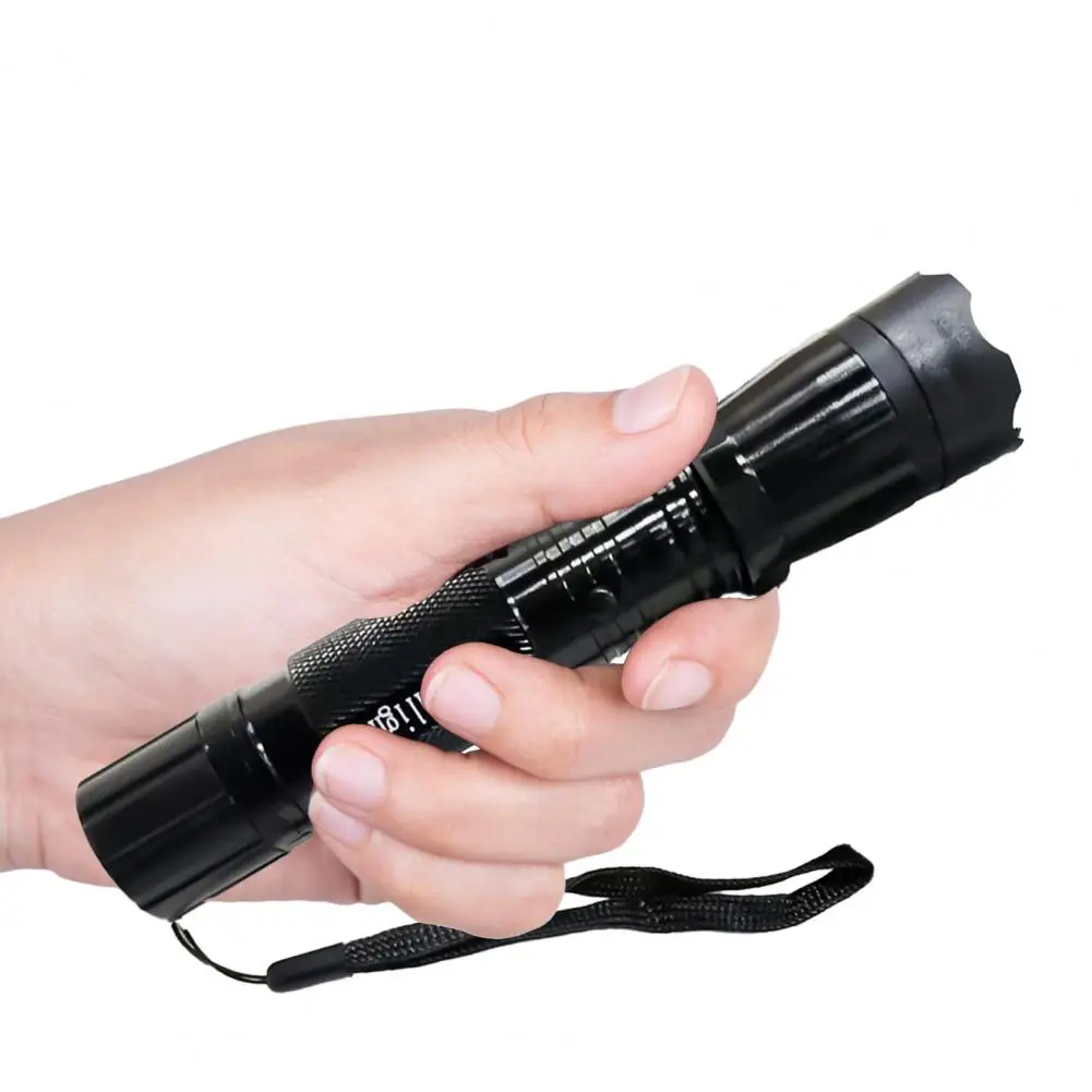 Portable Emergency Flashlight Pocket-sized Led Flashlight Super Bright 1500 High Lumens Led Mini Torch Emergency for Outdoor