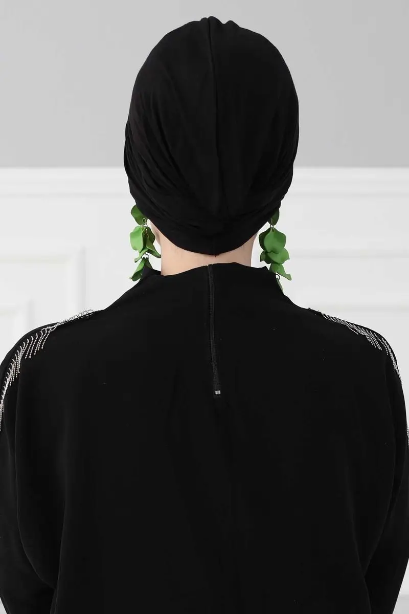 Czarny z czarnym kością