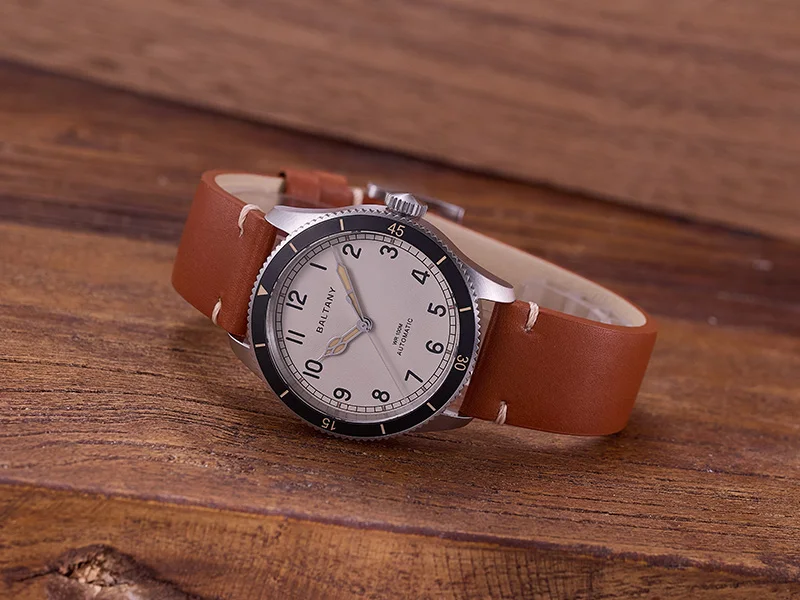 Baltany S2076 Herren-Automatikuhr, Khaki, Pilotenuhr, NH38, 38 mm, Retro-Militär-Luftfahrt-Fluguhr, leuchtende Keramiklünette, Alltagskleidung – Detail 3