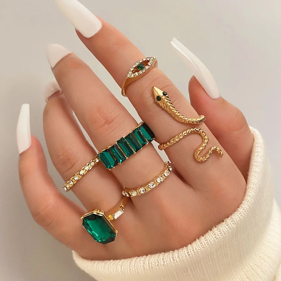 6PCS Green Crystal Snake Rings Set for Women Gold Plated Vintage Aesthetic Geometric Luxury Metal Retro Finger Ring Jewelry Gift