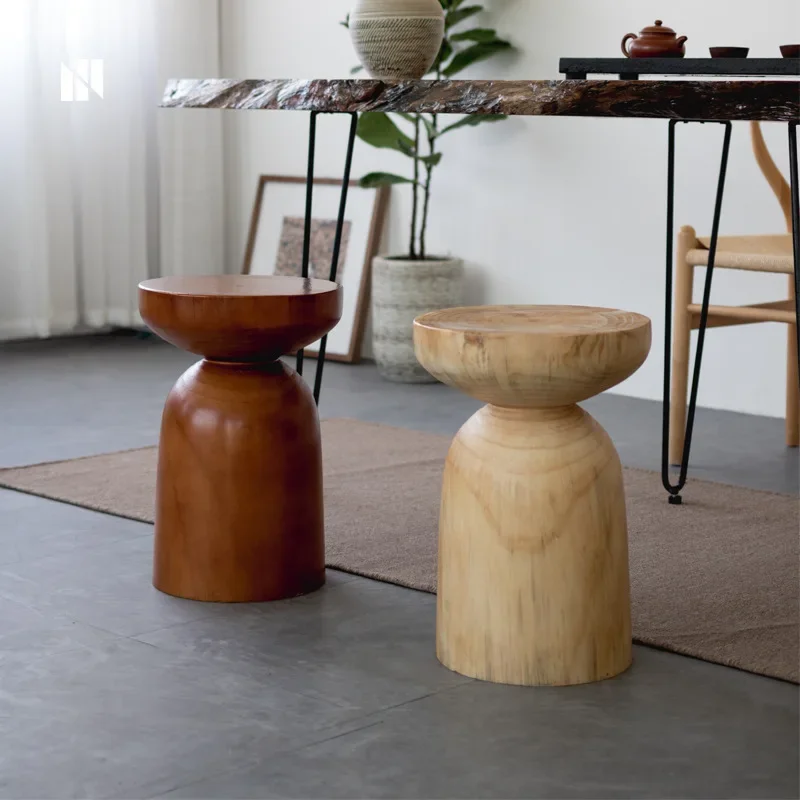 Modern minimalist solid wood pier log stump stool designer creative round stool homestay decoration tree stump stool