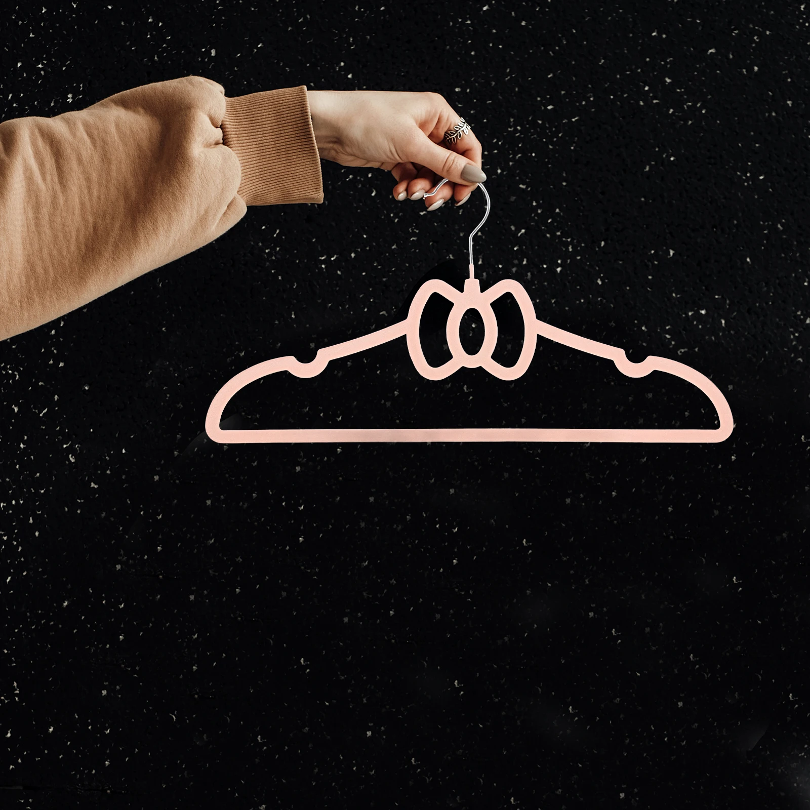 

10pcs Coat Hanger Flocking Bowknot Bowknot Hanger Non Slip Heavy Duty Coat Hangers Black Cloth Rack Clips