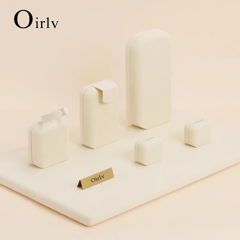 

Oirlv Beige Microfiber Counter Jewelry Display Set for Ring Necklace Earrings Bangle Jewelry Shop Exhibition