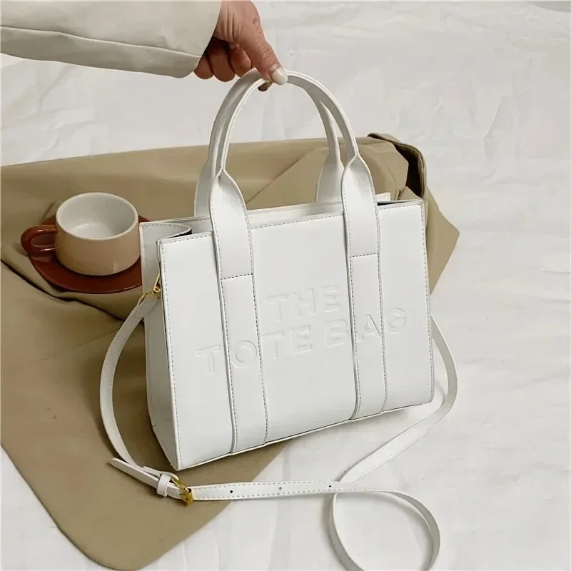 Light Luxury Tote Bag for Women's 2024 Cross border New Trend Fashion Large Capacity Versatile Handheld One Shoulder Crossbody B