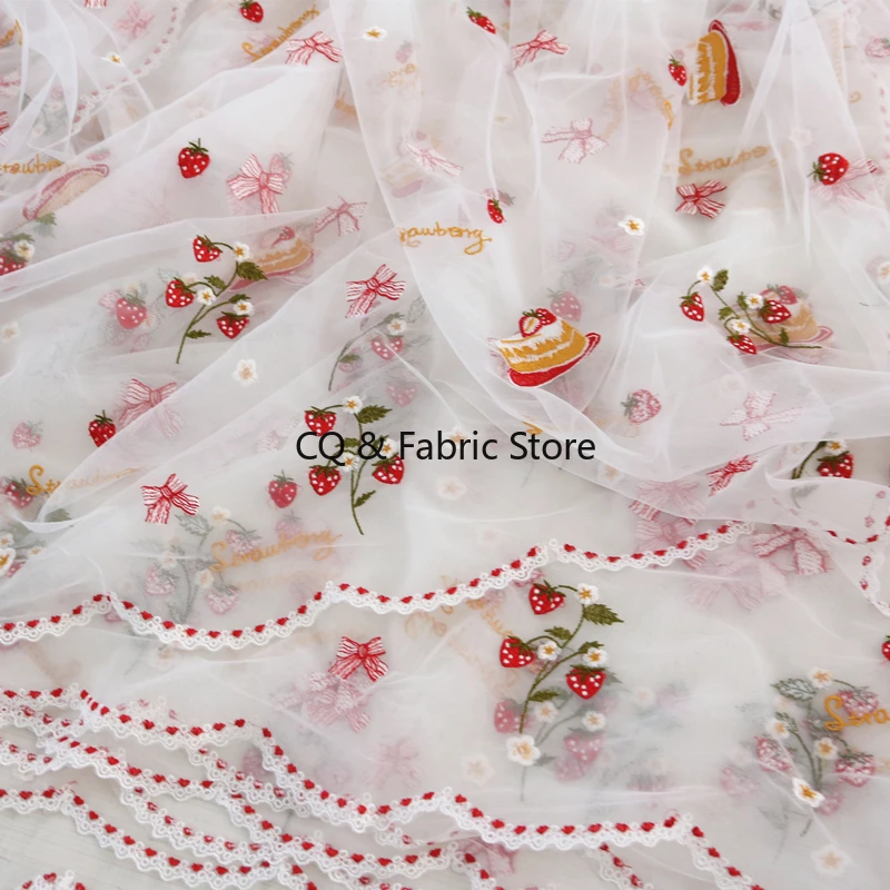 Morbido filato di maglia fiore fresco fragola maglia di pizzo tessuto fatto a mano abito di stoffa gonna tessuto decorazione della casa materiale al metro