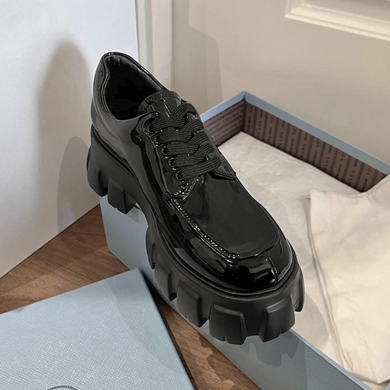 Lace-up thick-soled loafers, spring and autumn women\'s shoes, Oxford shoes, fashion designer sports and casual shoes