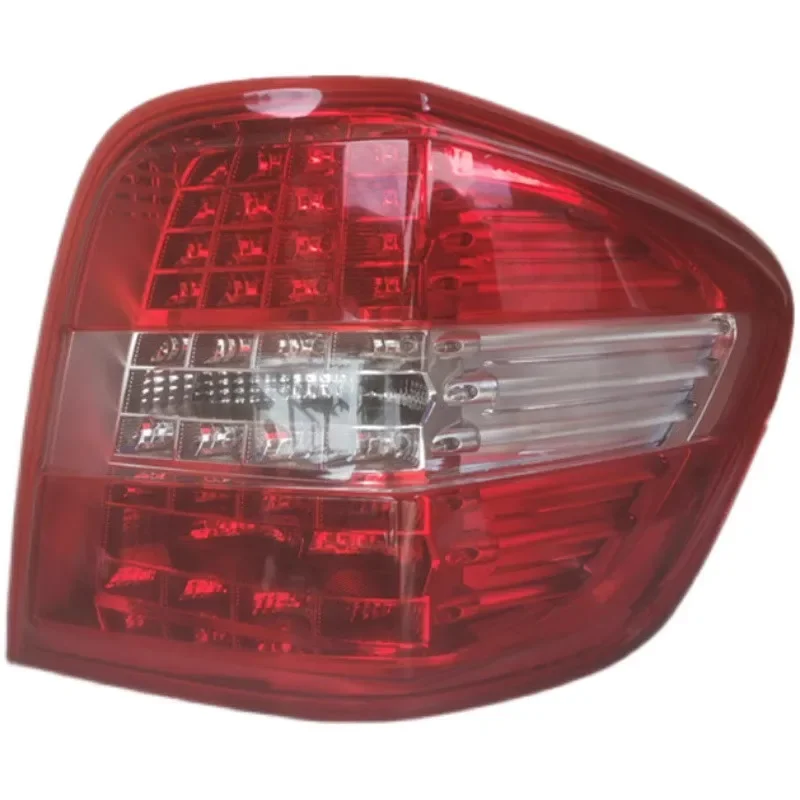 For Benz W164 ML300 ML320 ML350 ML400 ML500 Car Accessories 2006 07 08 09 10 2011 Tail Light Assembly brake light Rear lamp 1PCS