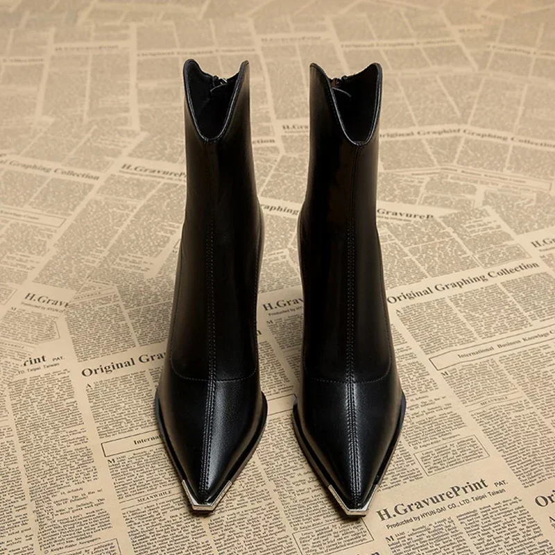 2024 Winter High Heels Sexy Women Luxury Shoes Chunky Ankle Chelsea Boots Fashion New Pointed Toe Zipper Goth Pumps Brand Shoes