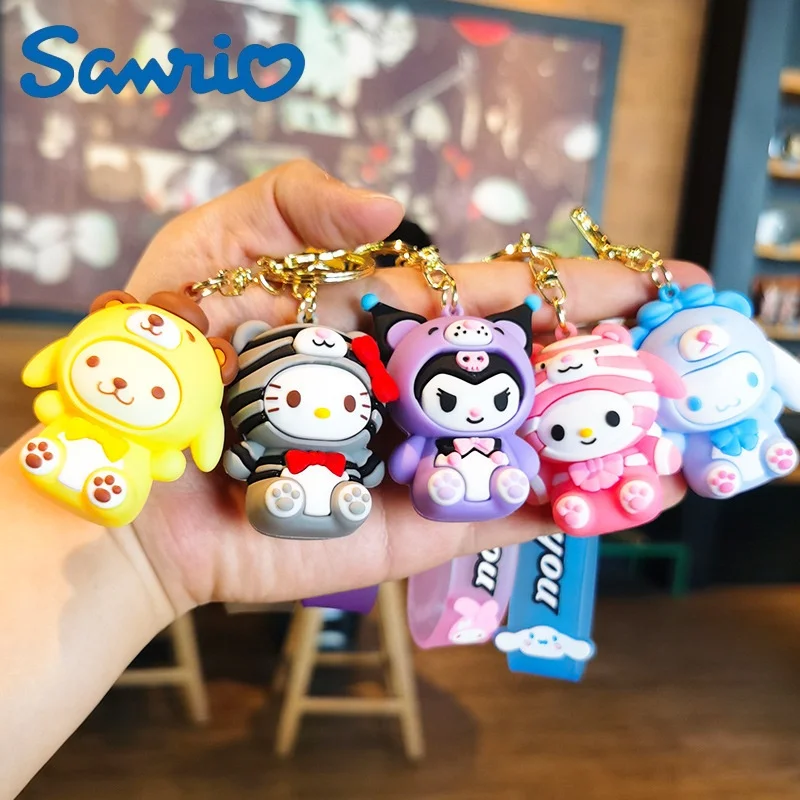 

Sanrio Anime Keychains Fashion Jewelry Cartoon Hello Kitty Melody Kuromi Cross-dressing Dolls Kids Backpacks Keychain Pendant