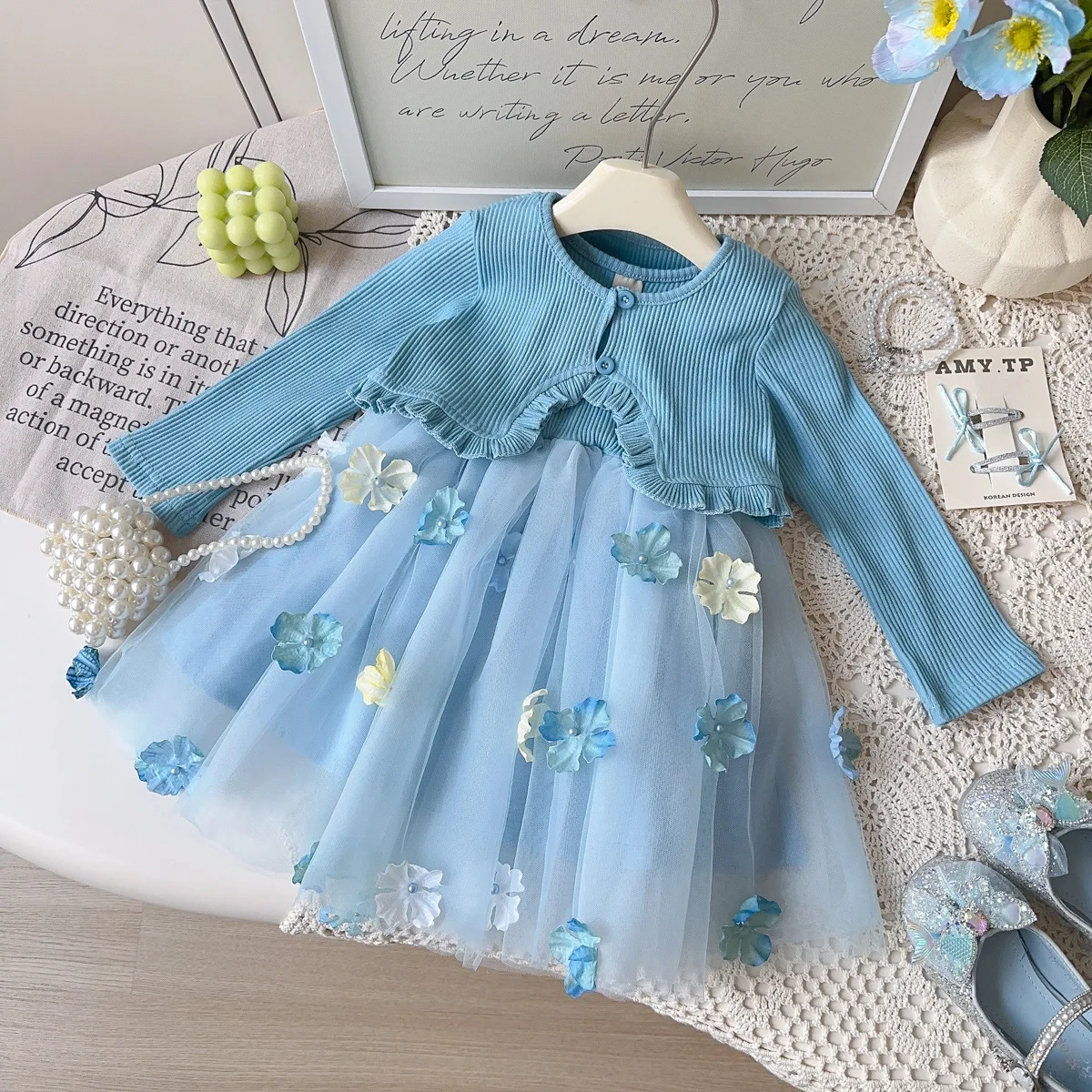 

Spring and Autumn Girls Set New 2025 Knitted Coat Sleeveless Flower Mesh Princess Dress Two Piece Set for Little Girls