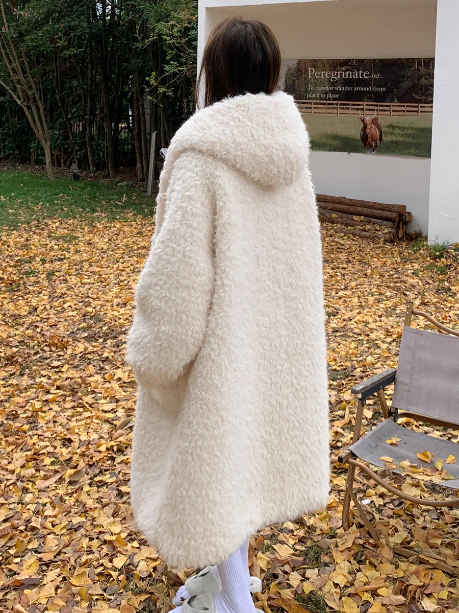 Winter Lamb Fur Hooded Jacket Women's Extended Loose Plush Clothes European and American Style Horn Button Coat