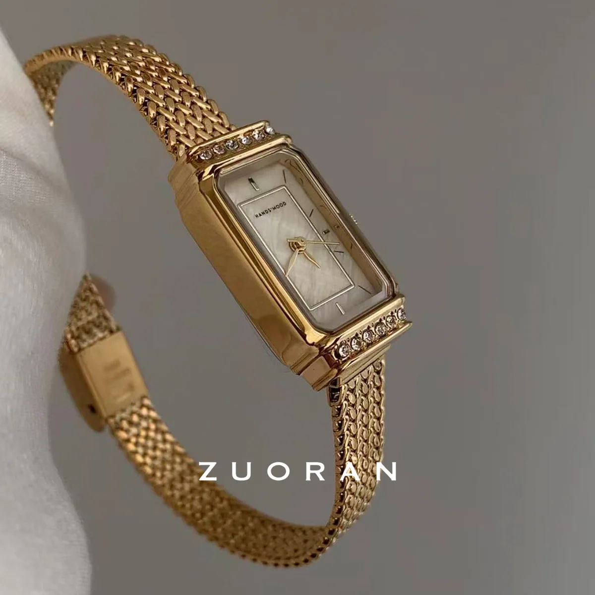 Women's Rectangular Wristwatch description 3