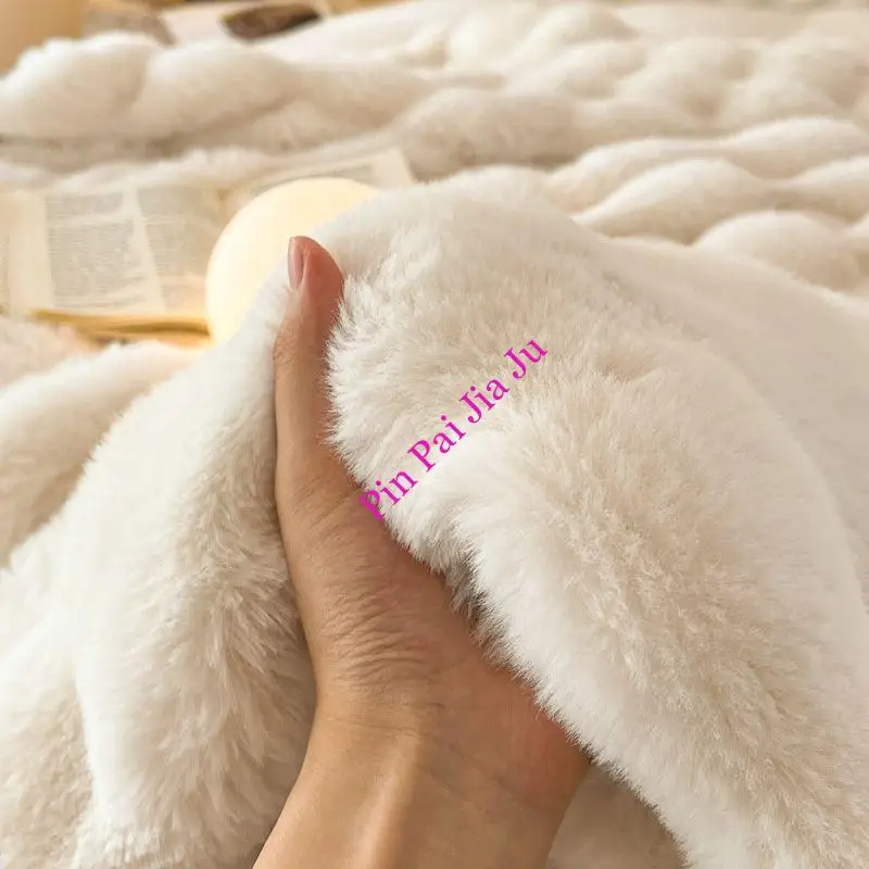 

High End Thicken Plush Throw Blanket Soft Comfortable Warmth Sofa Blanket Tuscan Faux Rabbit Fur Winter Warm Blankets for Beds