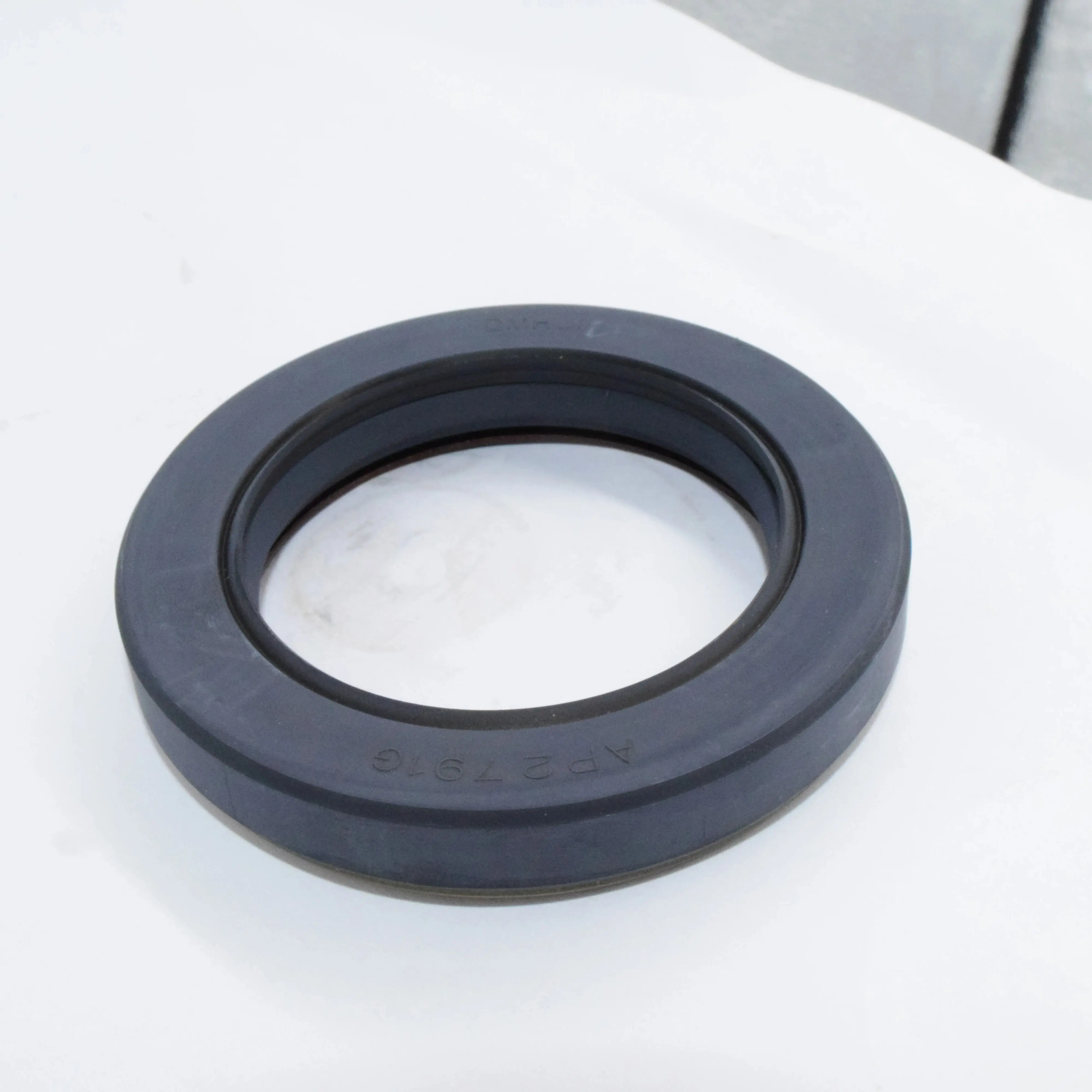 DMHUI Brand High Pressure Oil Seal Size 48x70x12mm TCN Type NBR Rubber AP2791G ISO 9001:2008 48X70X12mm Or 48*70*12mm