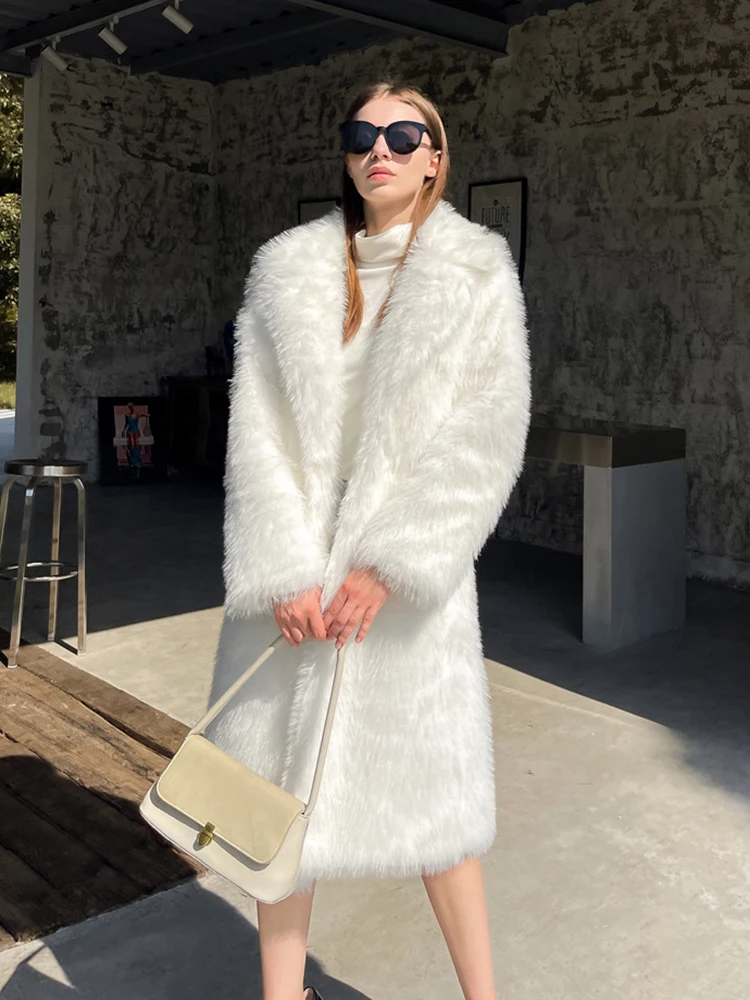 ZADORIN 2024 inverno Fluffy Jacket donna Solid risvolto lungo Faux Fox Fur Coat Ladies Furry Warm Pink White Jacket Trench Coats Tops