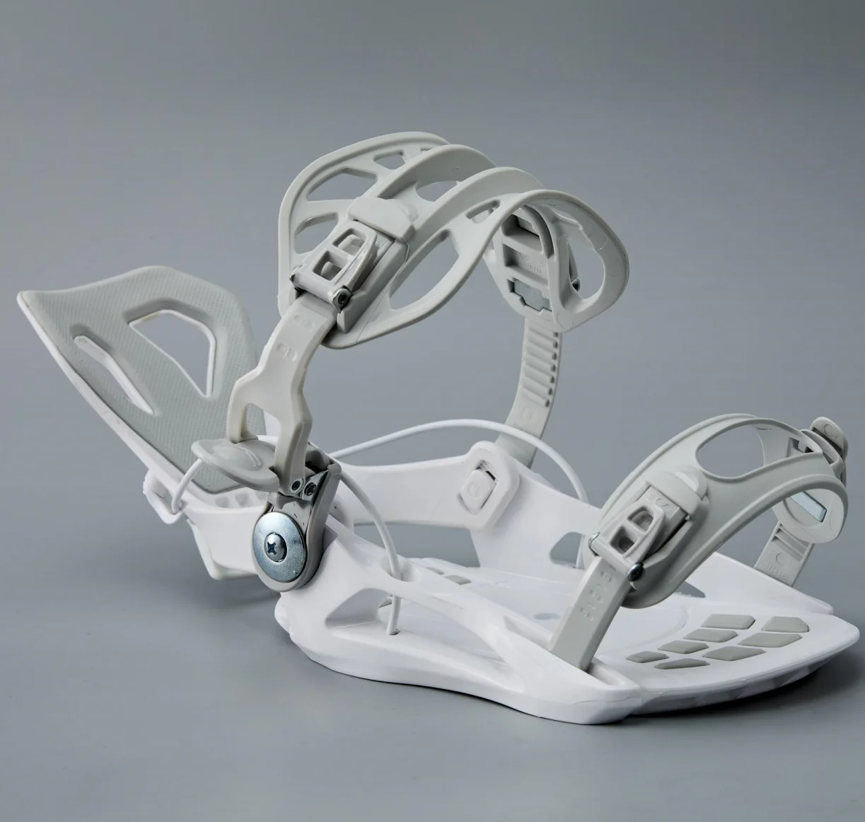 

Lightweight All-Mountain Snowboard Bindings for Men Women Quick Wear