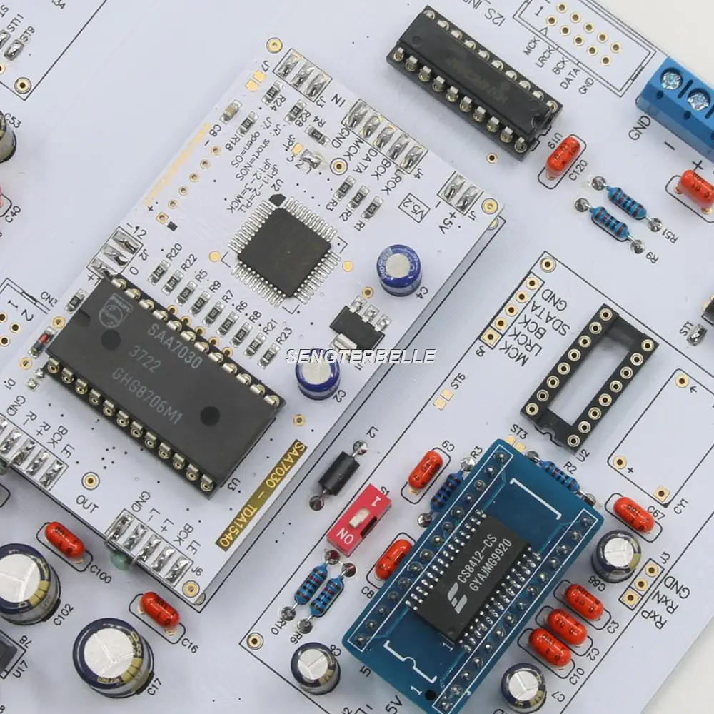 Assembled Hi-End TDA1540 DAC Stereo Board CS8412+SAA7030+TDA1540P HiFi Audio Decoder