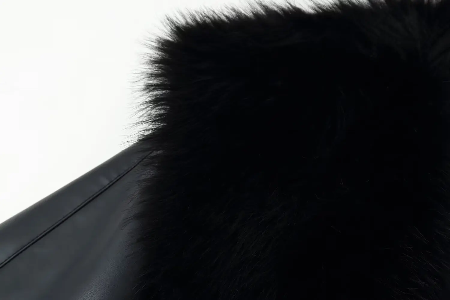 European and American style 2025 winter new French high-end fashion big fur collar temperament waist jacket leather jacket