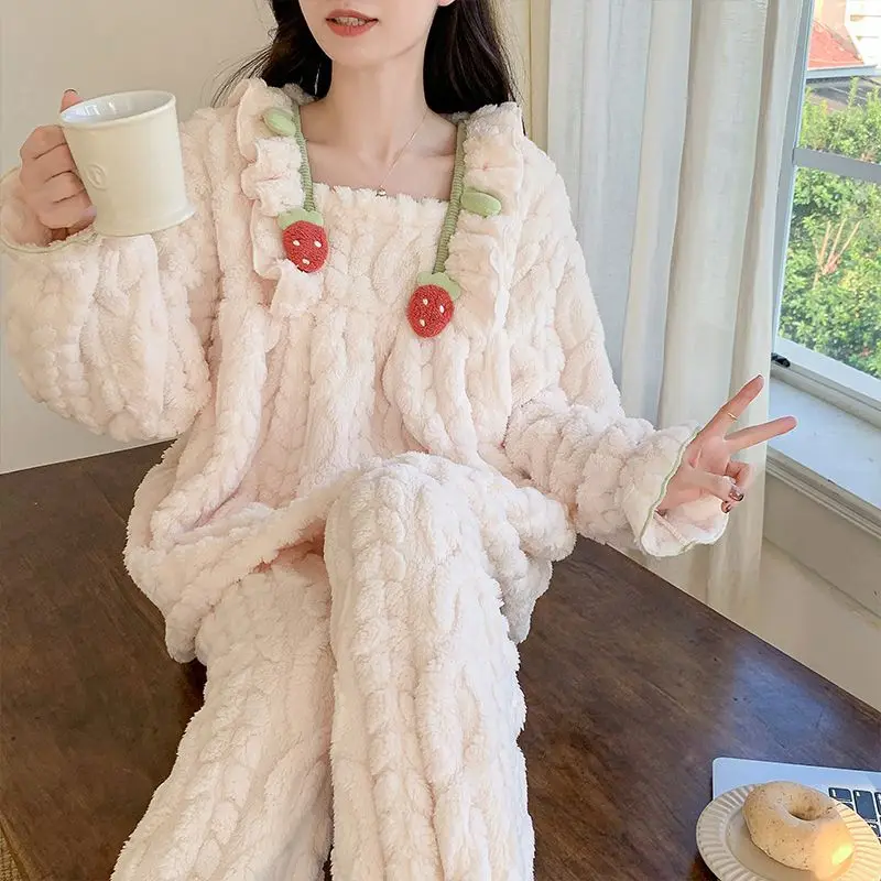 

M-2XL Winter Coral Fleece Pajamas Set Women Princess Style Sleepwear Winter Thickened Warm Loungewear Home Clothes Outfits