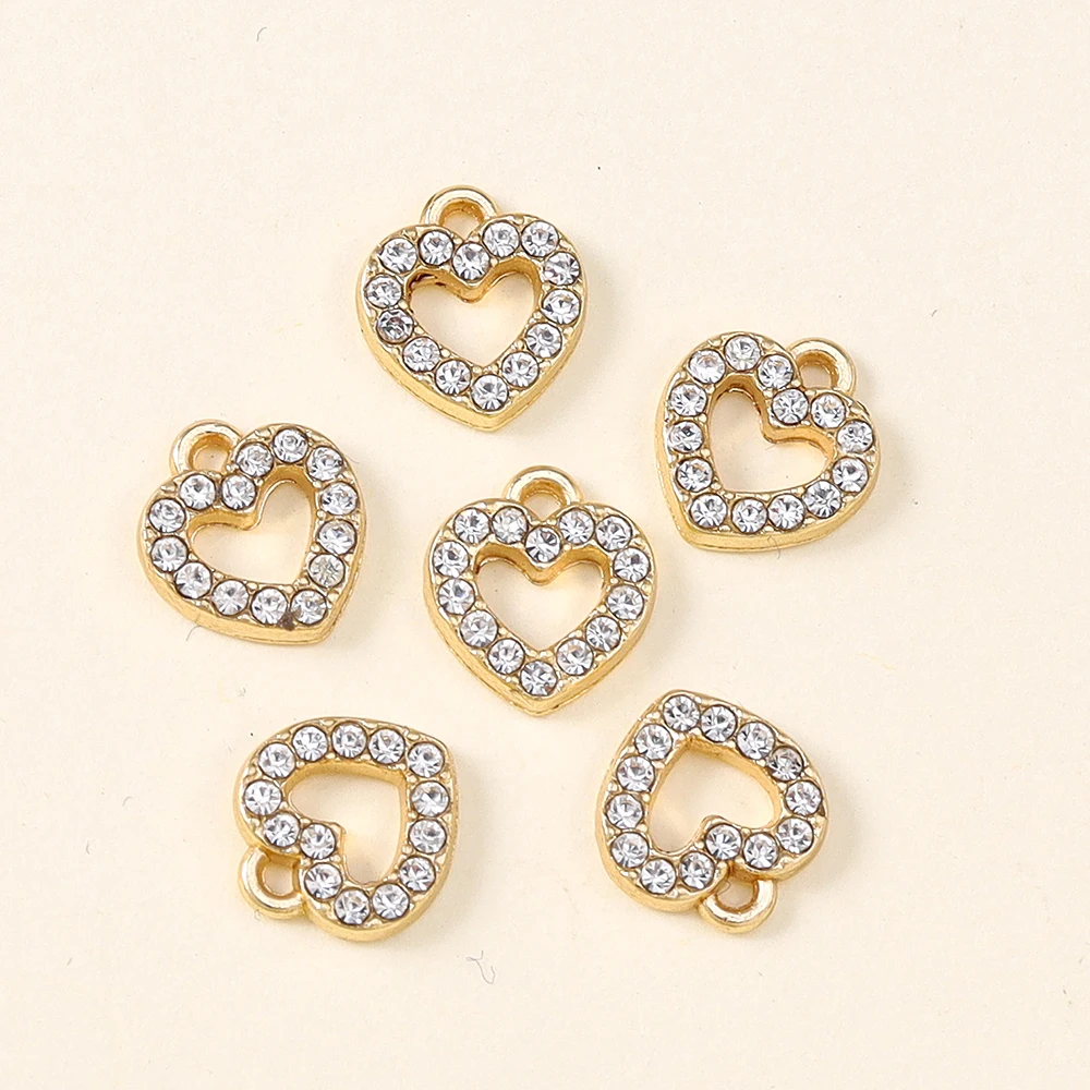 10 teile/los Gold Farbe Nette Kristall Hohl Liebe Herzen Charms für Ohrringe Halsketten Armbänder DIY Schmuck Handgemachte Zubehör