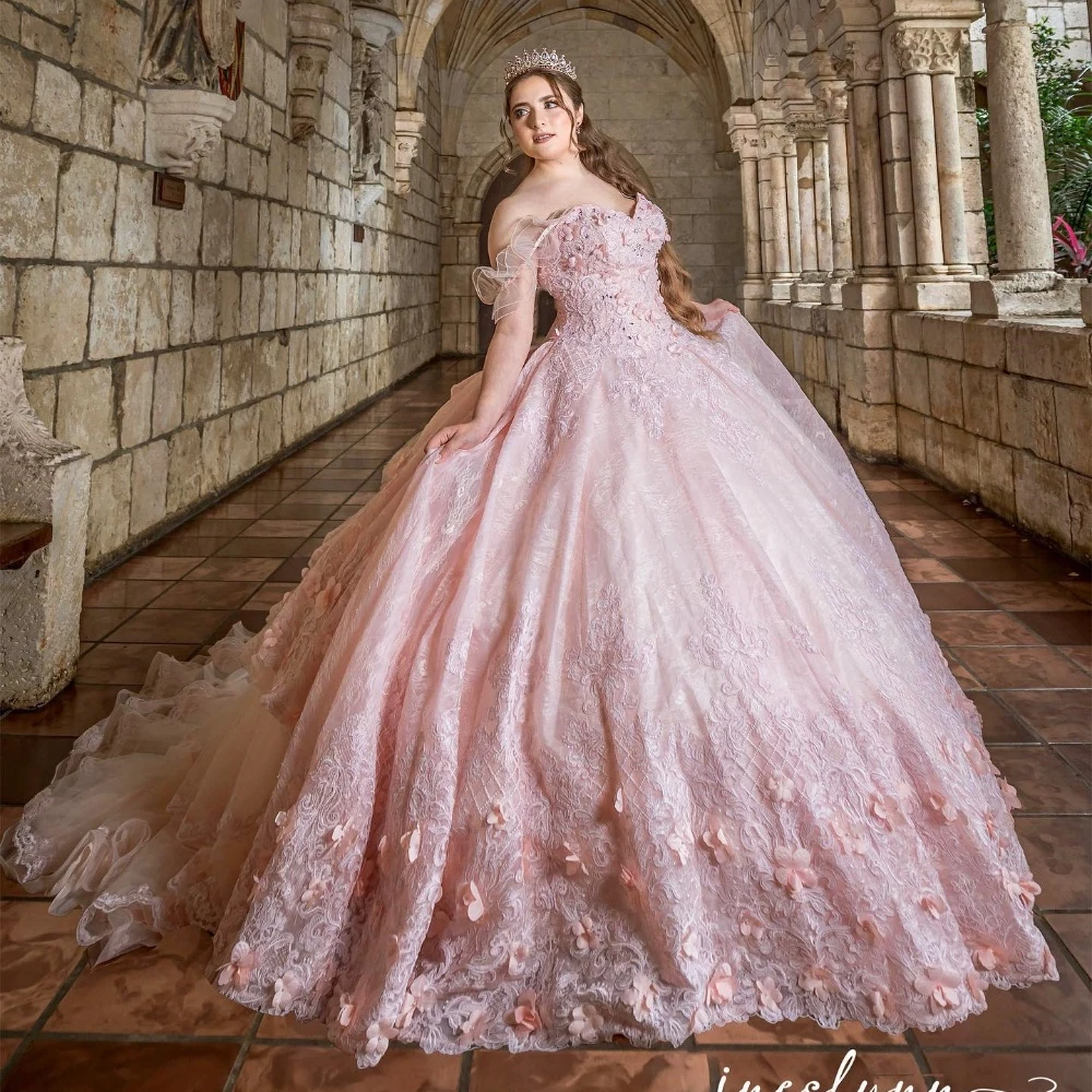 

EVLAST Customized Shiny Pink Quinceanera Dress Ball Gown 3D Floral Applique Beading Tiered Sweet 16 Vestido De 15 Anos E3Q298