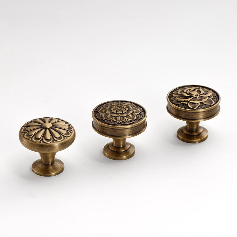 French Vintage Brass Knobs and Handles for Drawers Characteristic Pattern Knobs for Furniture Luxurious and Beautiful Knobs