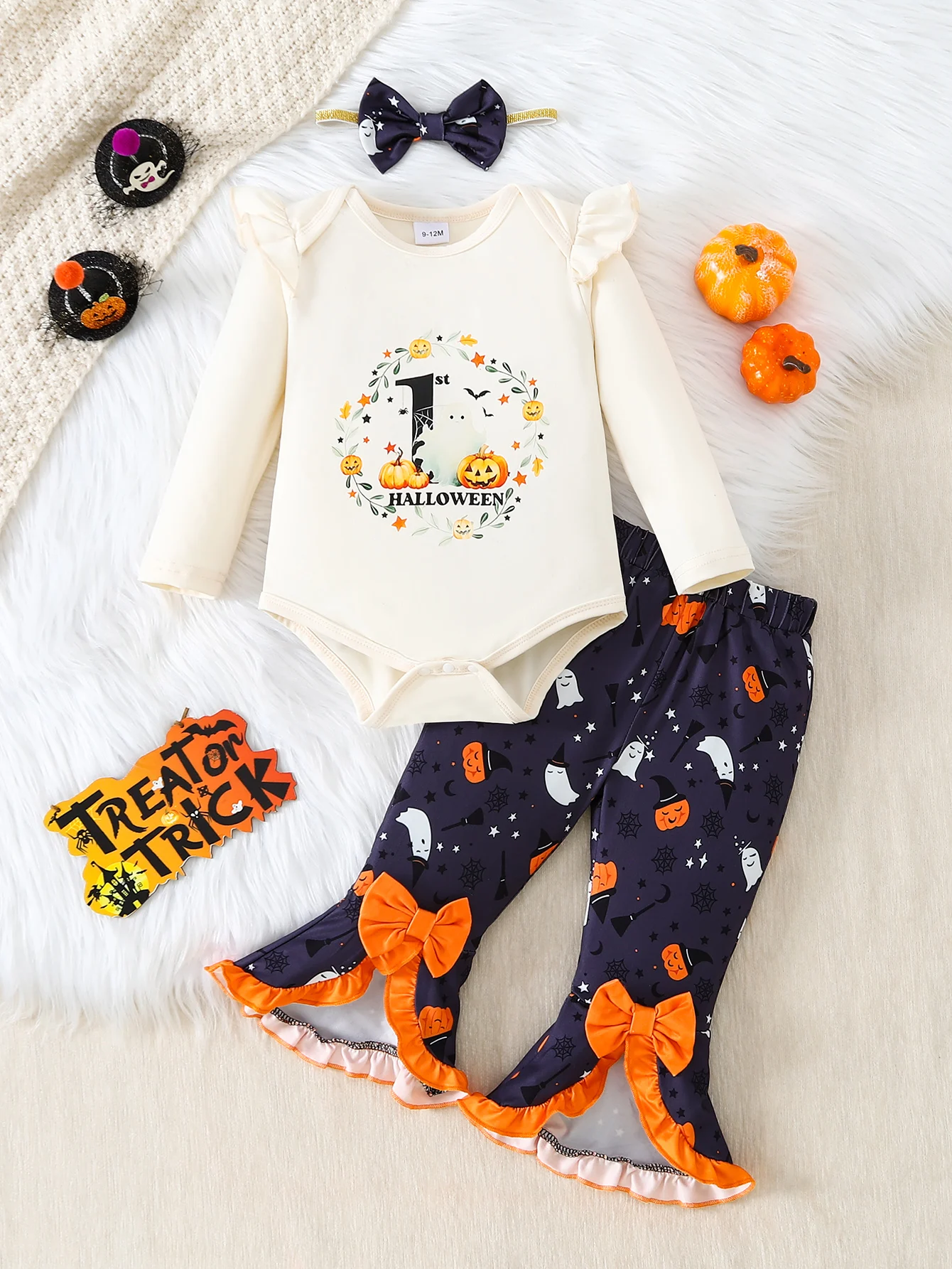 3Pcs Fall Baby Girl First Halloween Outfit Set, Flutter Sleeve Long Sleeve Bodysuit + Pumpkin Ghost Print Split Flared Pants