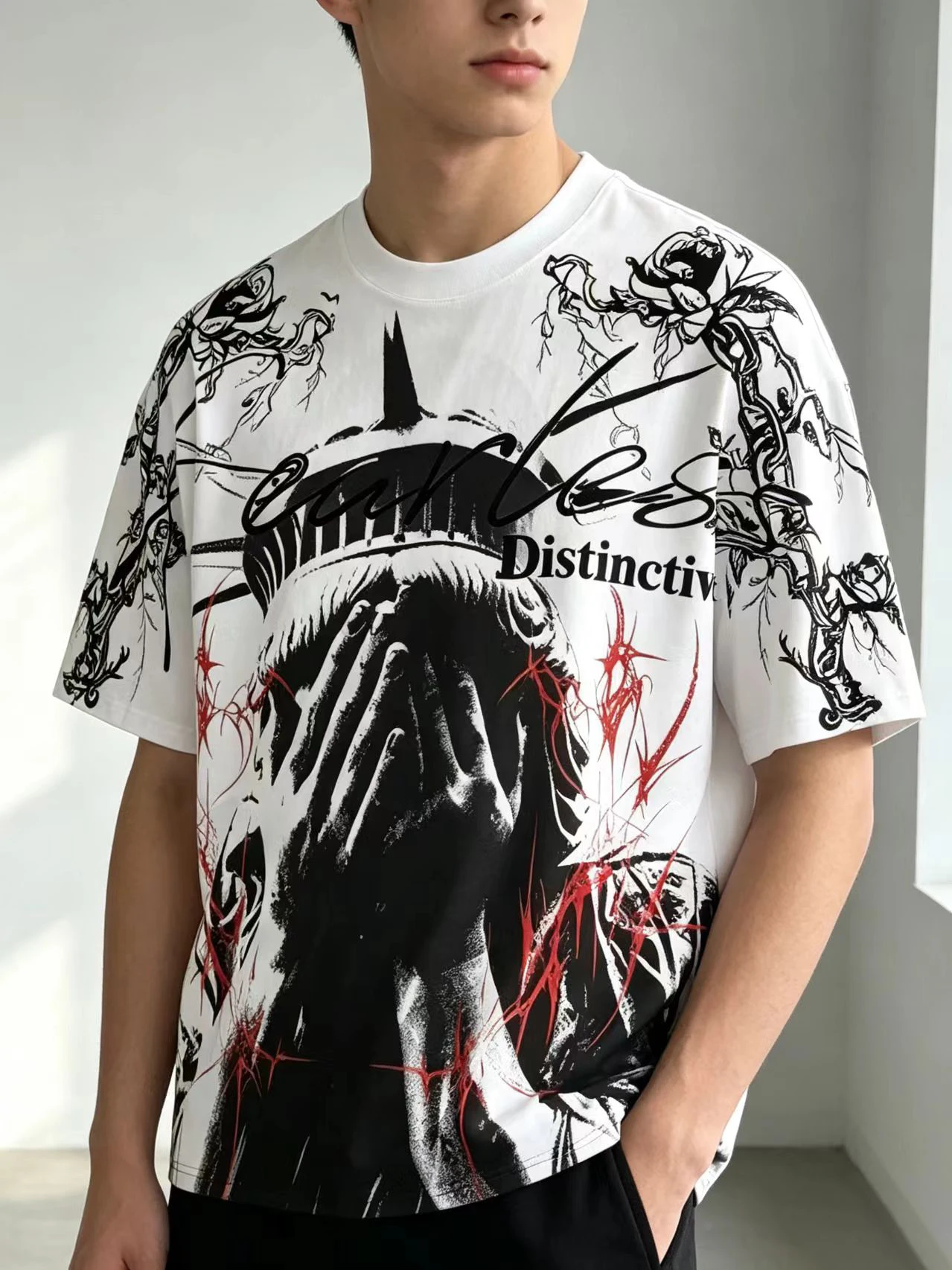 European and American style goddess statue graffiti printed short sleeved T-shirt for men and women loose dark fashion brand top