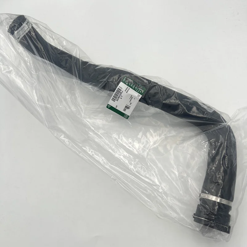 

LR034635 High Quality Auto Parts Radiator Water Hose Coolant Hose For Land Rover Range Rover 2013 -2017 OEM LR063944 LR050228