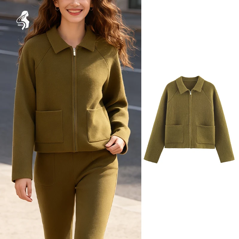 

Olive Green Lapel Zipper Jacket, Women's Woolen Blend Outerwear with Two Front Pockets, Fashionable Short Coat for Daily Wear"
