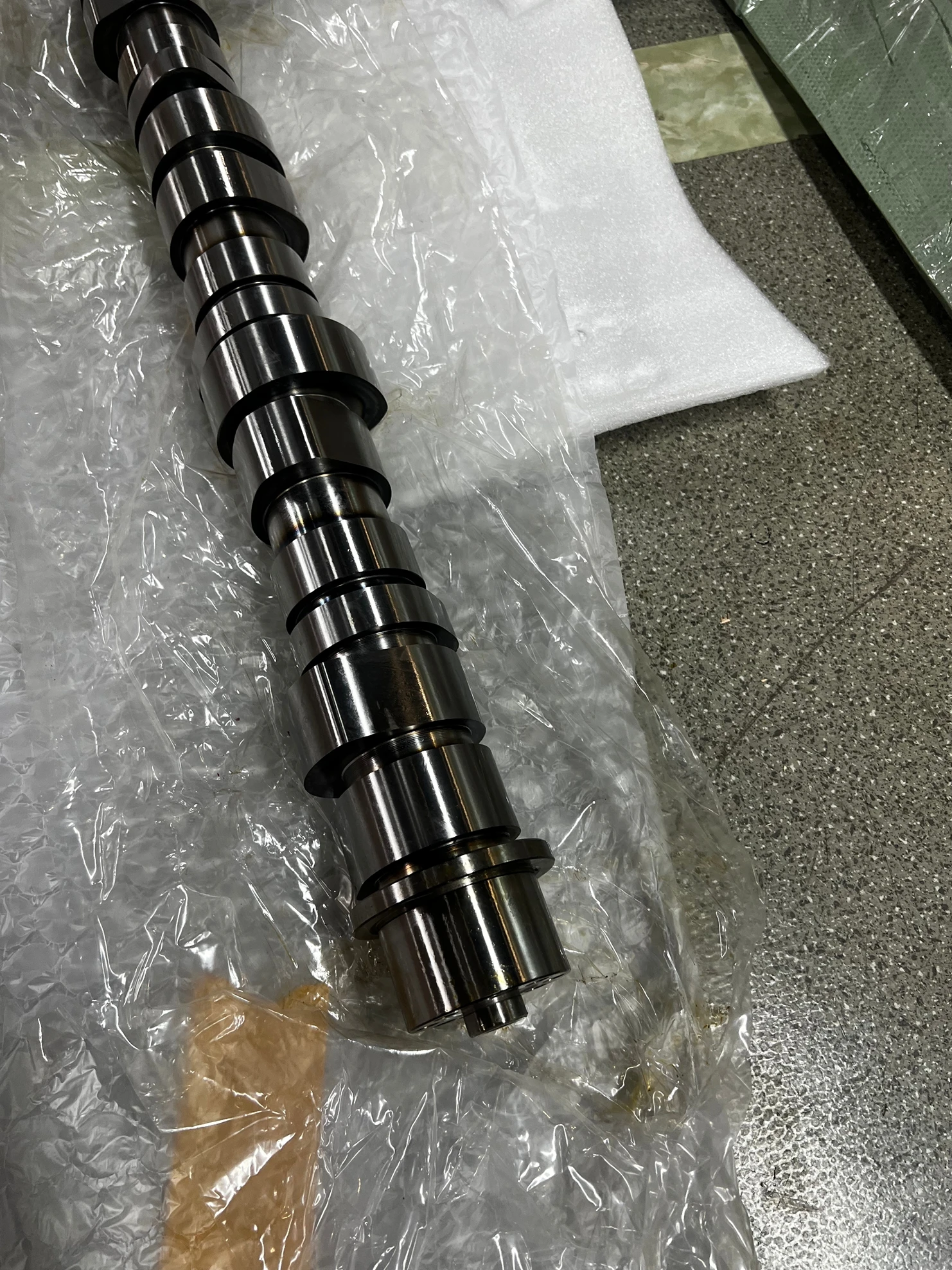 forRUIPEI 20894565 Camshaft Fit for TAD1641GE Engine EC460 EC700 Excavator Professional Replacement Parts Original New/OEM