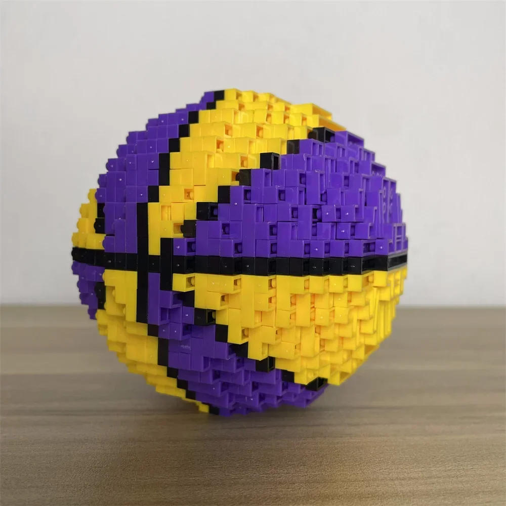 Modelli di calcio o basket costruiti, mini blocchi di costruzione, giocattoli di assemblaggio per bambini, giocattoli sportivi, decorazioni per il desktop