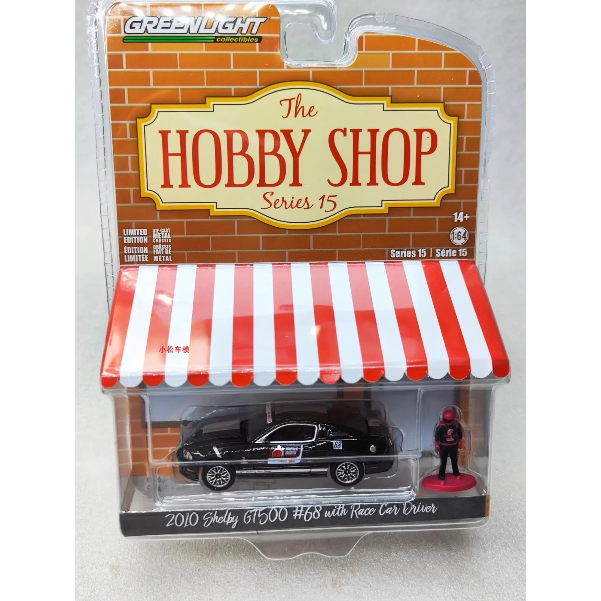 1:64 2010 Shelby GT500 # 68 com simulação de motorista de carro de corrida, carro fundido, modelo de liga de metal, brinquedos infantis, coleção de presentes