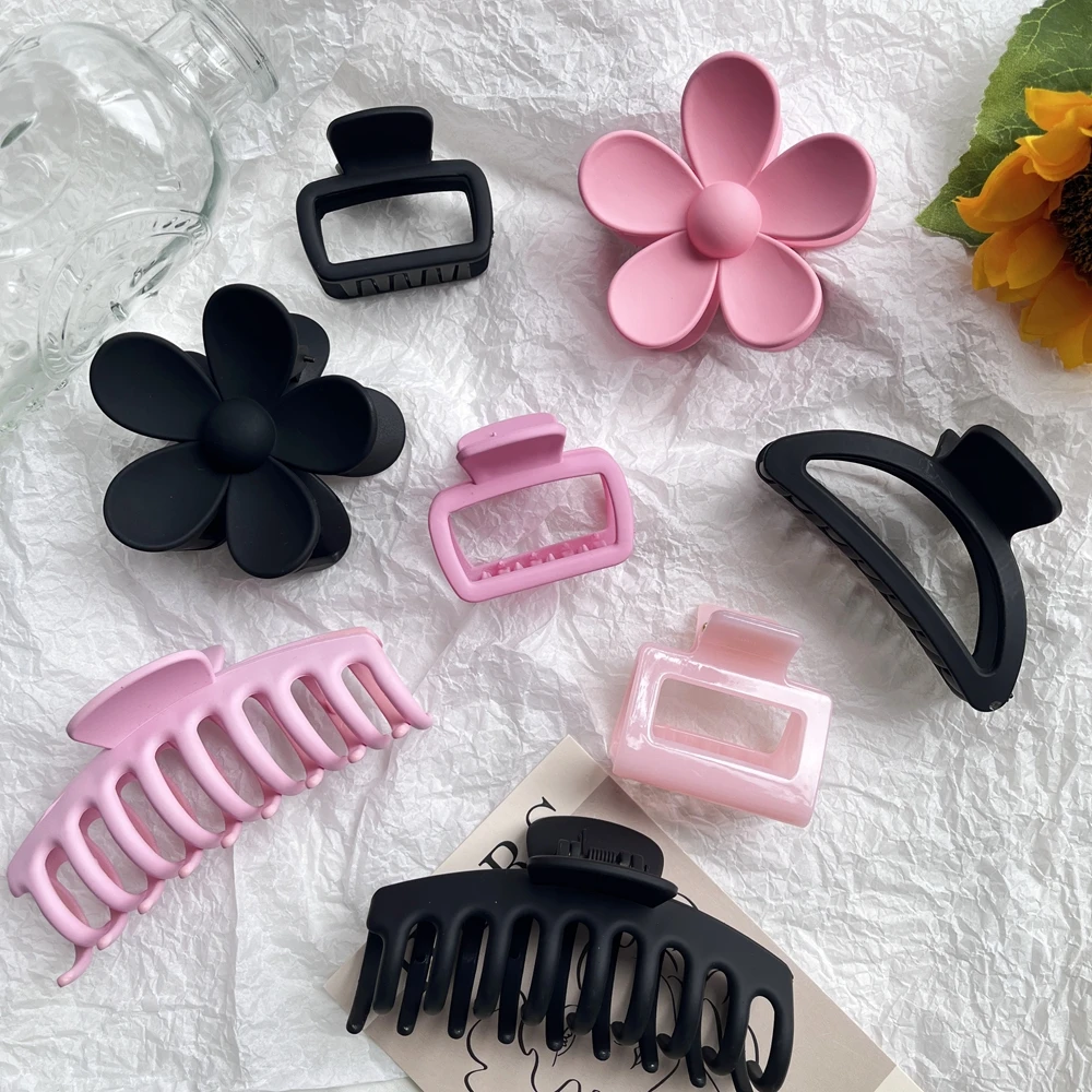 New Women Fashion Claw Clip Coffee Black Acrylic Large Hair Claw Korean for Girl Shark Clip Barrette Headwear Hair Accessories