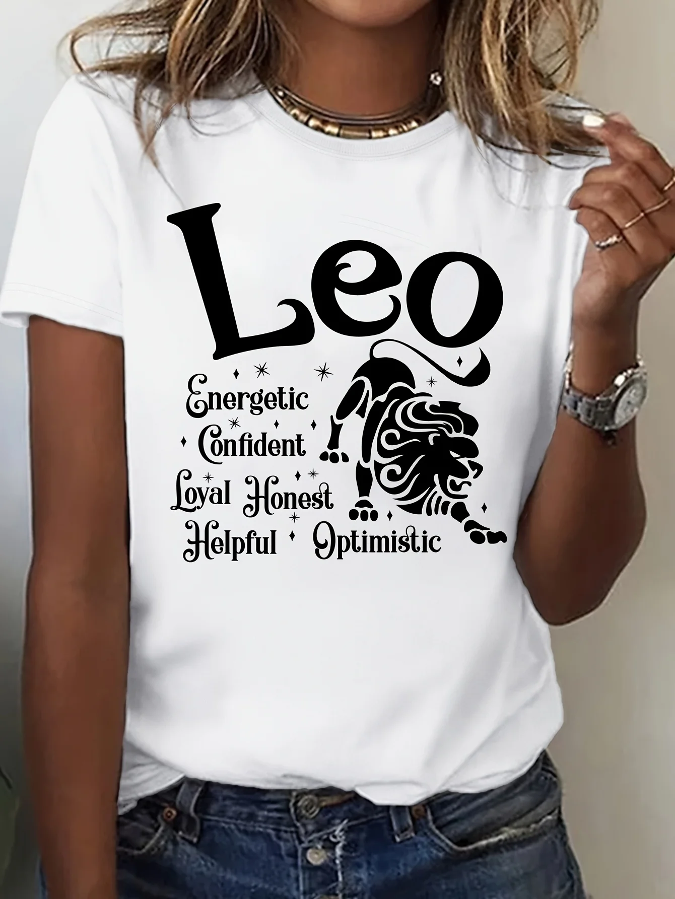 

Women's Leo Zodiac Sign T-Shirt - Casual Comfort Fit Short Sleeve Crew Neck White Tee with Leo Constellation Graphic for Spring
