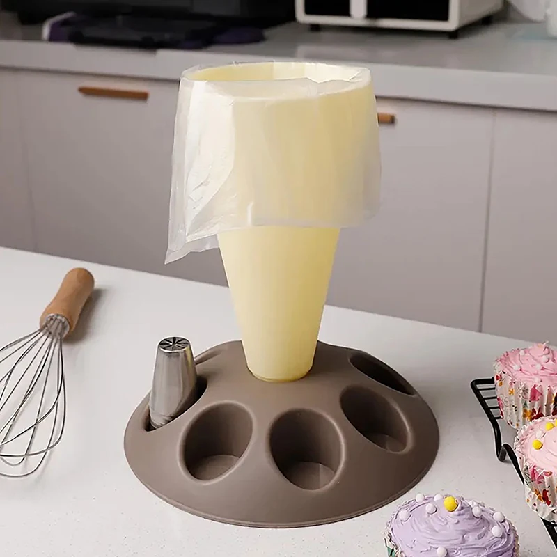 Thumbnail 3 - #15 Cheap Cake Stands Worth Buying