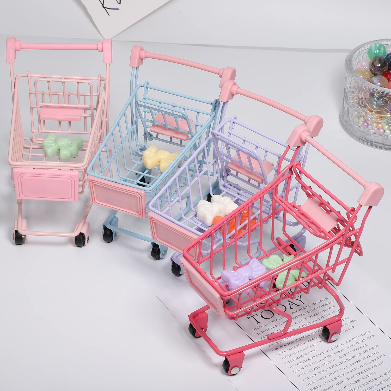 1pc Multicolor Mini Shopping Cart Storage Organizer Funny Small Gift Container Candy Packaging Mini Cart Jewelry Storage basket