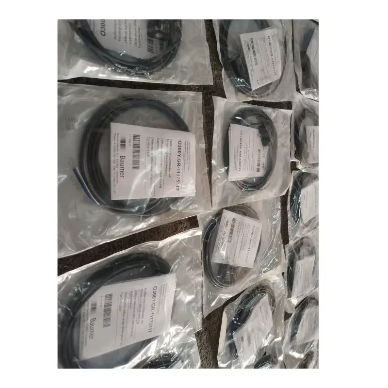 Baumer Optoelectronic Switch O300Y GR-11175117 sensor