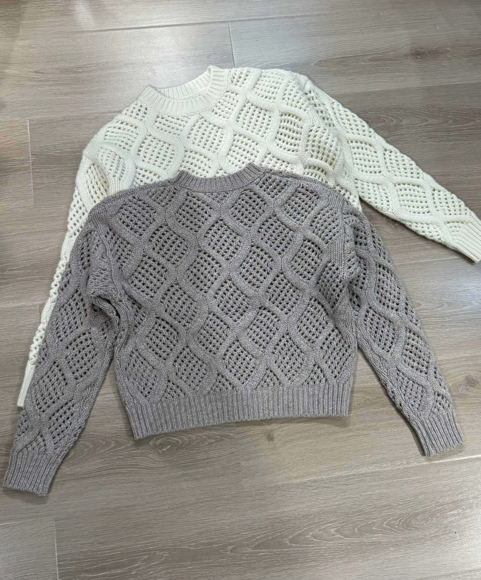 Autumn Winter 2024 Sequins Sweater O-Neck long-Sleeved Knitted Cashmere Wool Sweater Female Casual Pullover