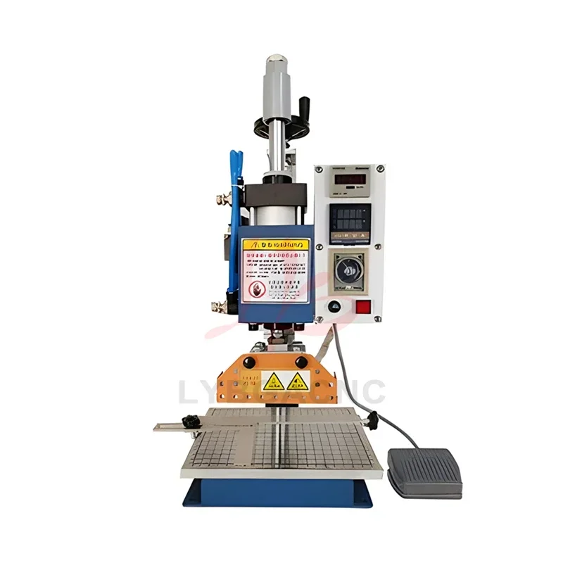 Macchina per abbronzatura con pressa di calore Macchina per stampa a caldo automatica pneumatica con carta dorata per goffratura in legno PVC in pelle