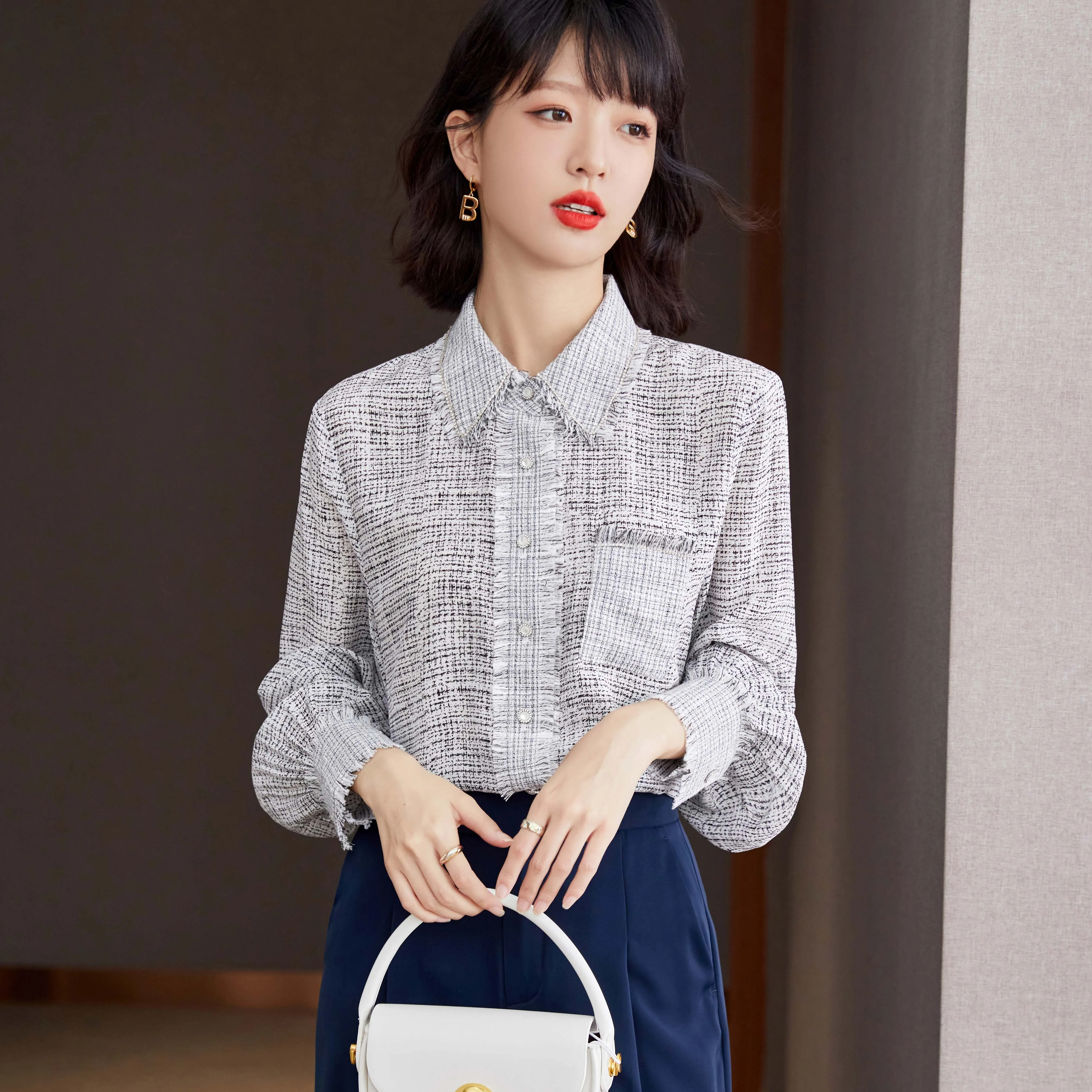 

Ladies Korean Fashion Casual Shirts Blouse Women Tops Woman Button Up Shirt Female Girls Long Sleeve Blouse BPyB2029