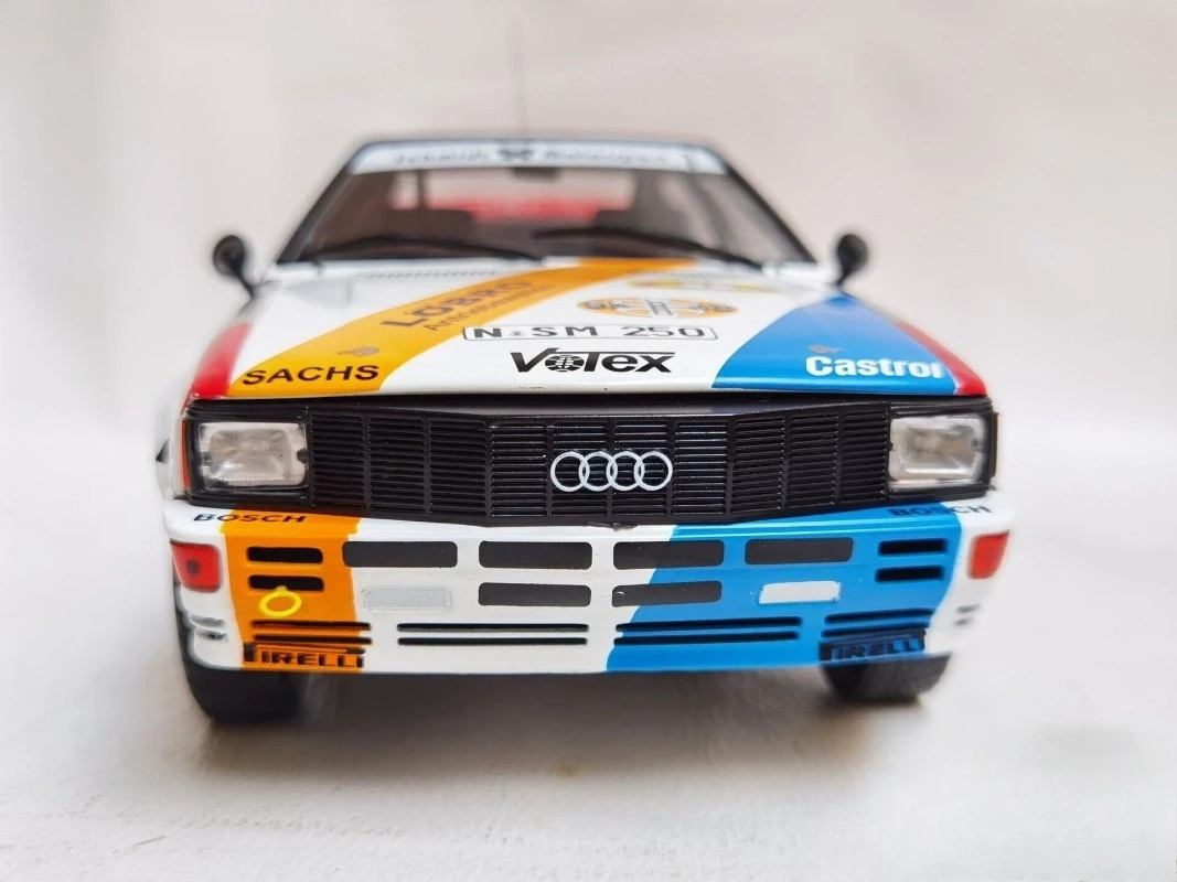 IXO Diecast Escala 1/18 ‌ Audi Quattro A2 Grupo B # 2 Hunsrück Rallye 1984 juguetes de modelo de coche de aleación para regalo de niños
