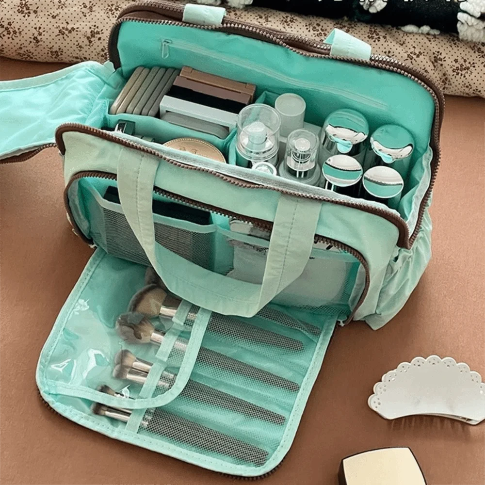 

Large Capacity Cosmetic Handbag Multiple Pockets Zipper Closure Portable Makeup Pouch Waterproof Comfortable Handle