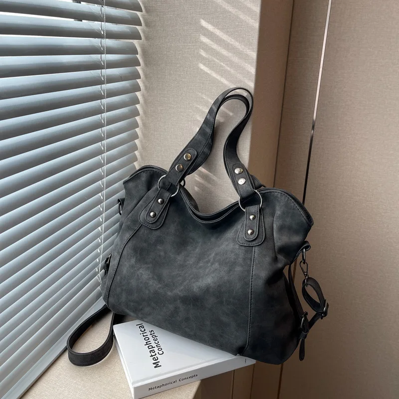 Zachte Matte Pu Lederen Draagtassen Voor Vrouwen Reizen Werk Handtassen Minimalistische Vrijetijds Crossbody Tassen Tas