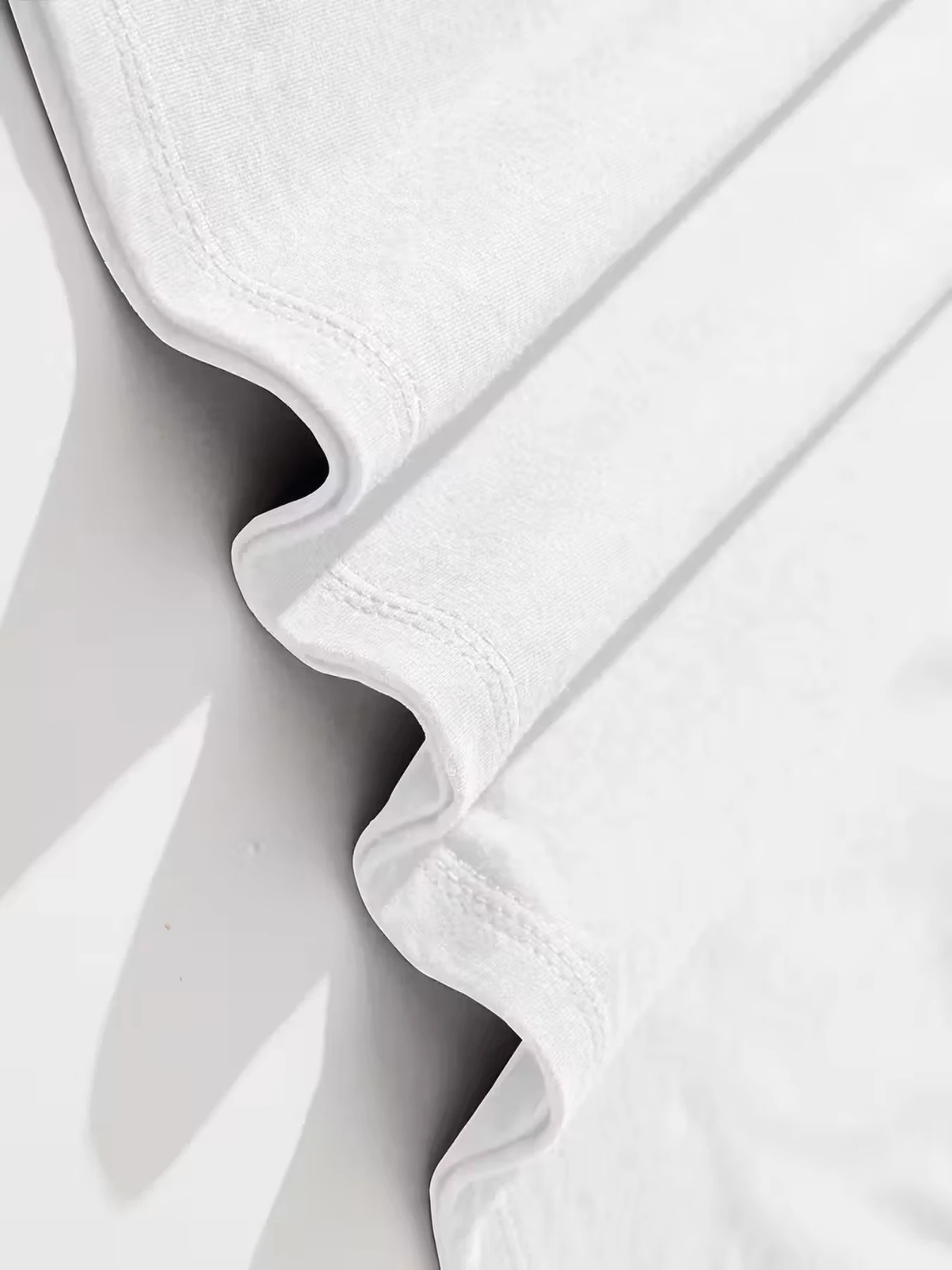 Herren-T-Shirt mit Wii Sports-Logo - lässiges, kurzärmeliges Gaming-T-Shirt mit ikonischem Mii-Charakter-Design, geeignet für das ganze Jahr. – Detail 5