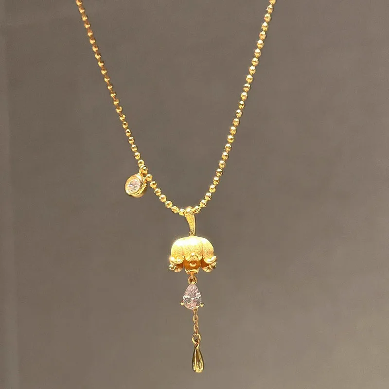 

Vintage Chic 18K Gold Plated Teardrop Diamond CZ Lily Of The Valley Charm Pendant Tassel Necklace Kids Students Jewelry Bijoux