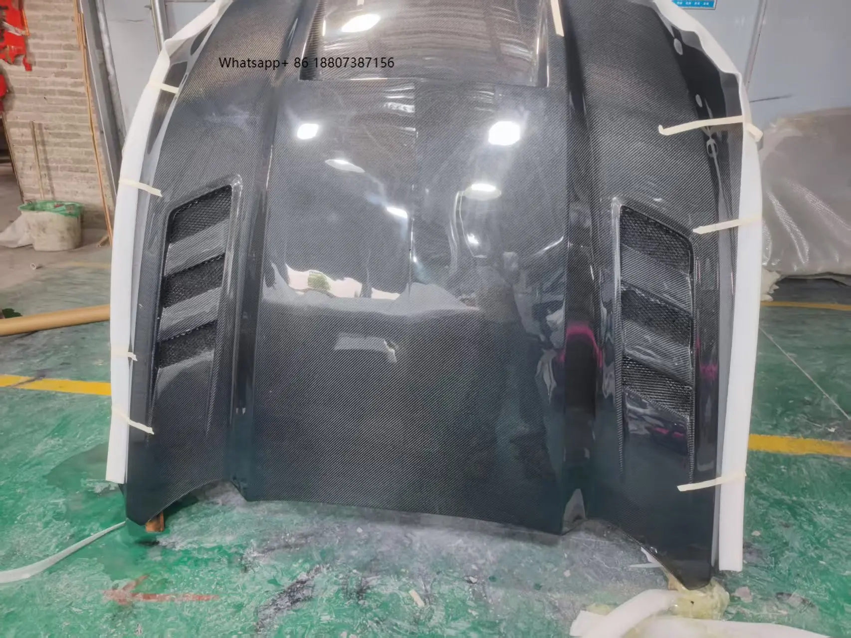 

High Quality TF Style Carbon Fiber Fibre Front Bonnet Engine Hood forFord Mustang 2024+