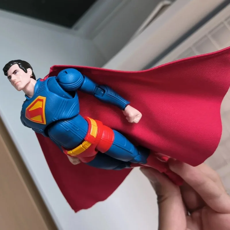 Disponibile Originale Blokees Supeman Action Figure Dc Toy Classe Classica 2025 David Modello di Montaggio Kit Bambola Ragazzi Regalo di Halloween