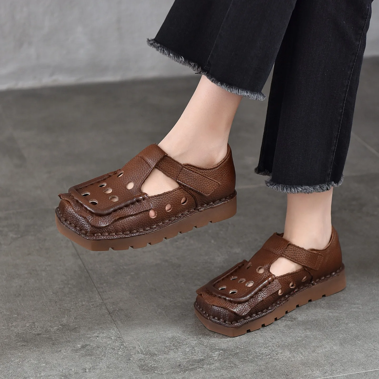Birkuir Retro Hollow Out Flats Shoes Women Hook Loop Flat Heel Square Toe Beach Shoes Luxury Genuine Leather Soft Soles Shoes